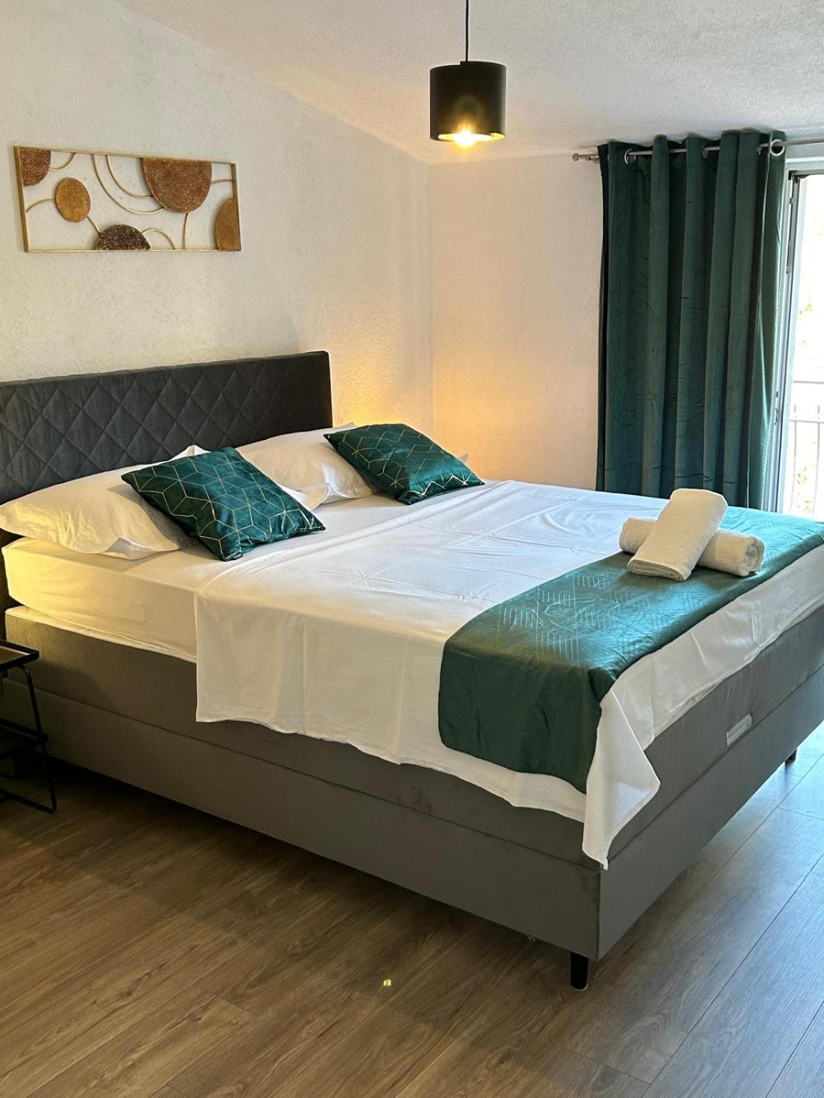 Vujic- Dolac Apartamento